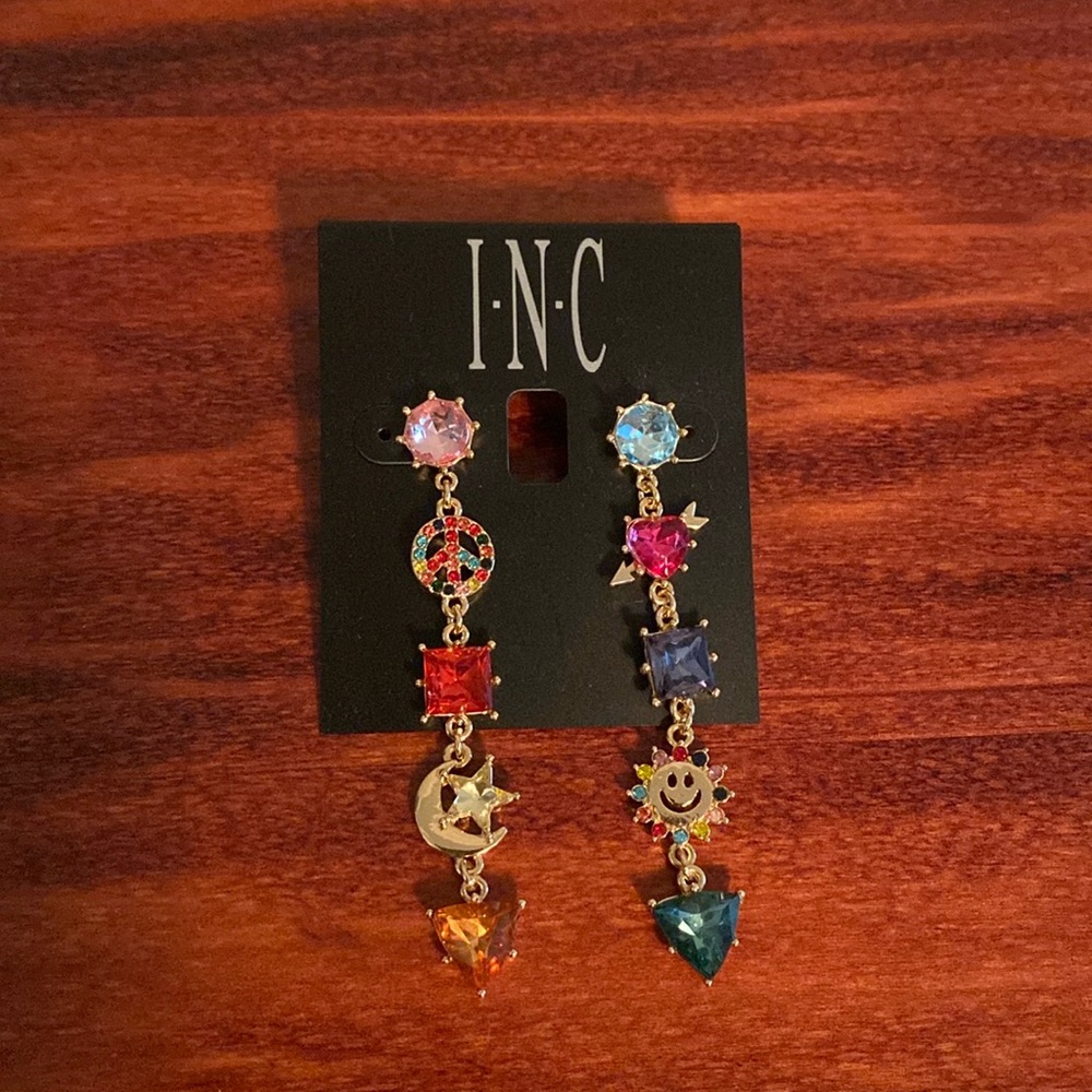 Dangling earrings